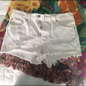 🌴Levi’s 501 Shorts ☀️